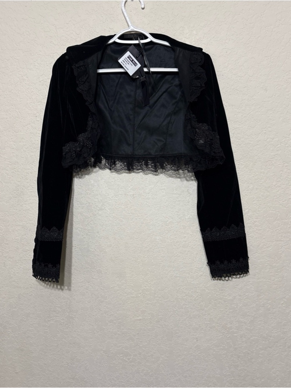 Black Velvet Lace-Trim Cropped Cape Jacket